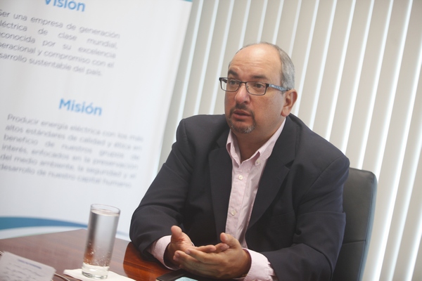 Entrevista a Juan Miguel Cayo: "Hay que limpiar las tarifas eléctricas de subsidios que no son tan