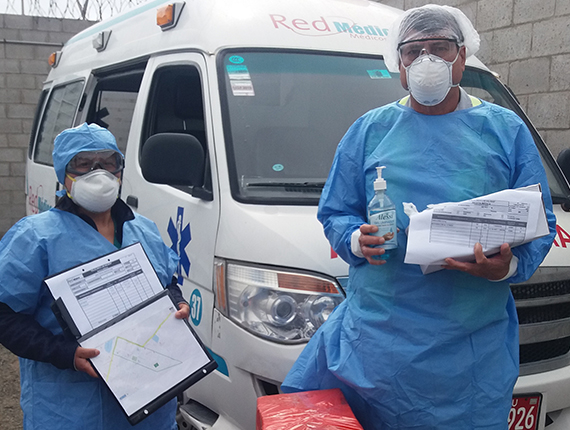 Vecinos reciben atención gratuita en medicina y psicológica durante Estado de Emergencia